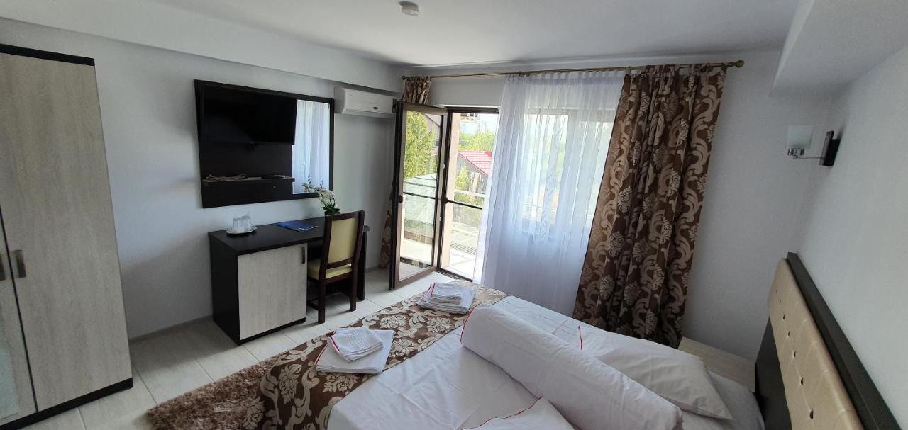 Motel Didona B Sendreni Bagian luar foto