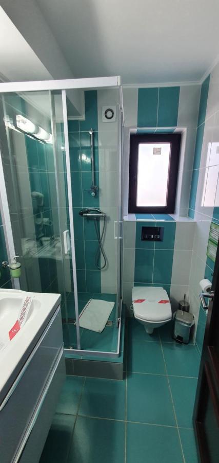 Motel Didona B Sendreni Bagian luar foto