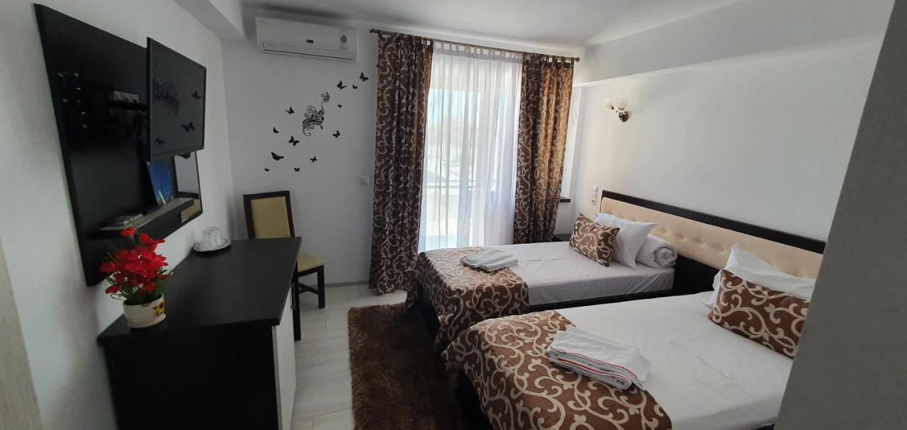 Motel Didona B Sendreni Bagian luar foto