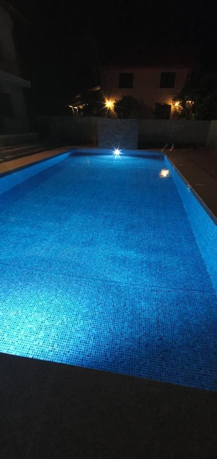 Motel Didona B Sendreni Bagian luar foto