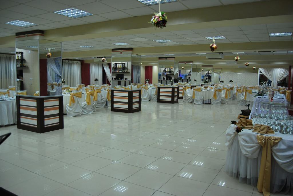 Motel Didona B Sendreni Bagian luar foto