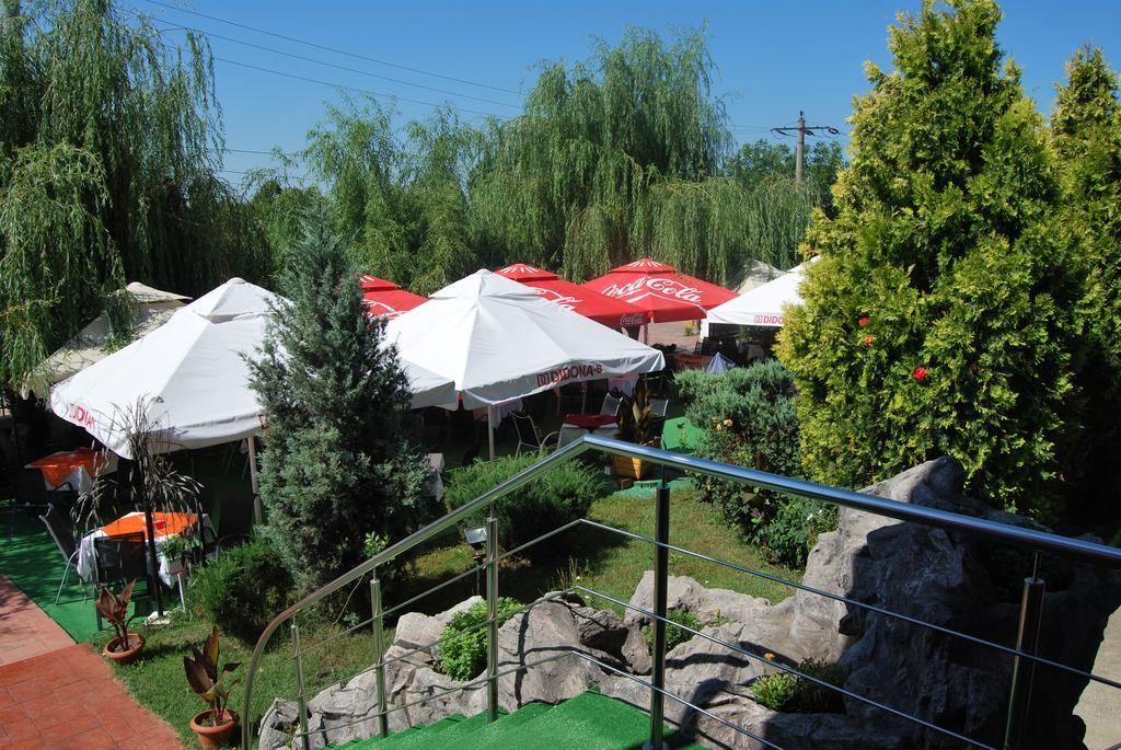 Motel Didona B Sendreni Bagian luar foto